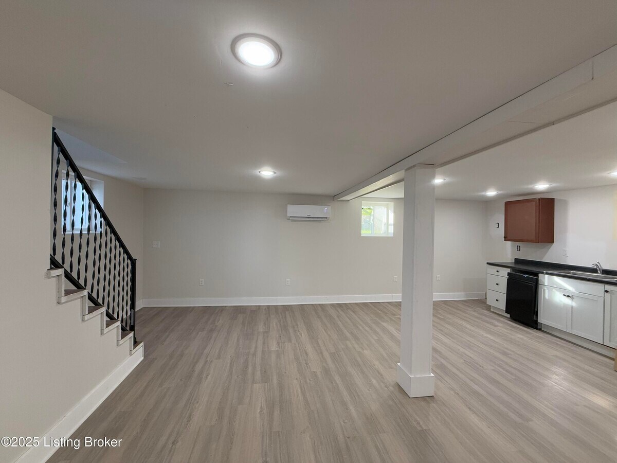 Photo - 730 Hazel St Unit 101