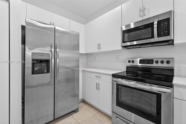 Photo - 2619 SE 11th St