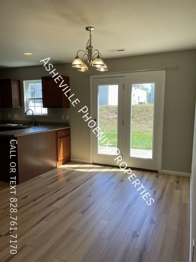 Photo - 20 Lilac Fields Way