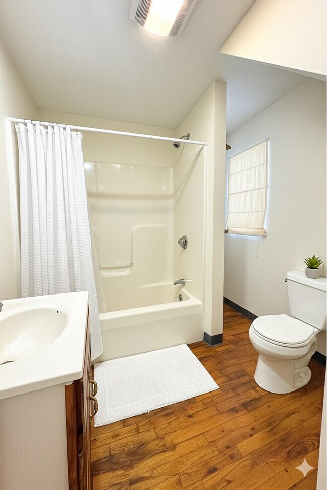 Photo - 866 Huntington Ave Unidad 1