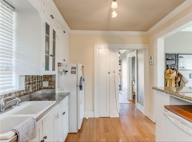 Photo - Charming 1bed/1bath Apartment in Jefferson Park/Paseo/Uptown OKC - Appliances + Garage Included