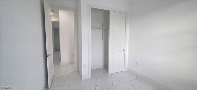 Photo - 927 Chenault St