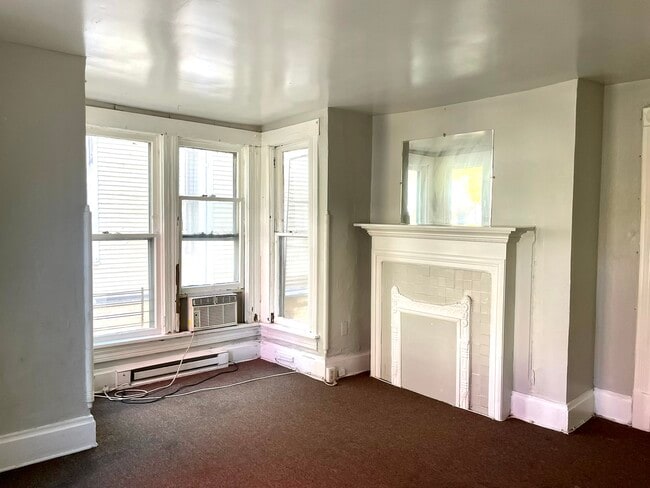 Photo - 730 S Main St Unidad 1