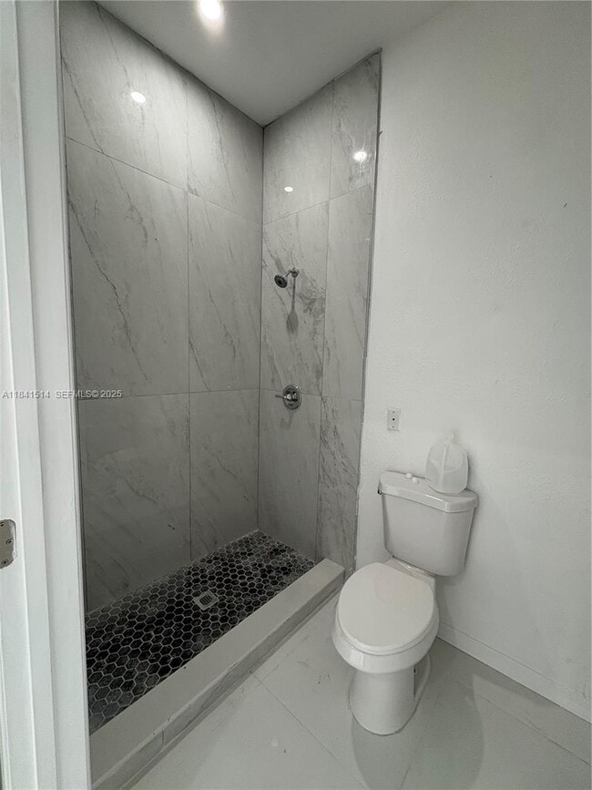 Photo - 13485 NE Jacksonville Rd