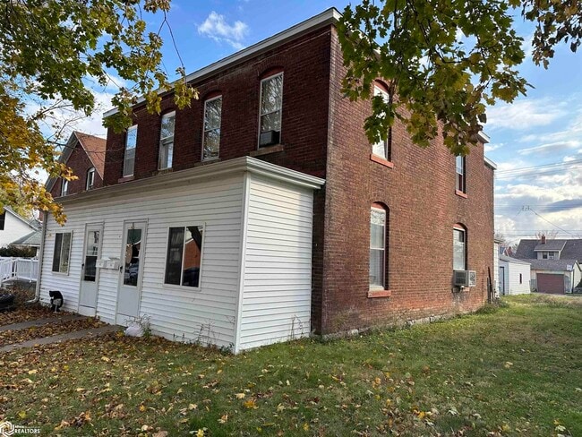 Building Photo - 1434 Avenue D