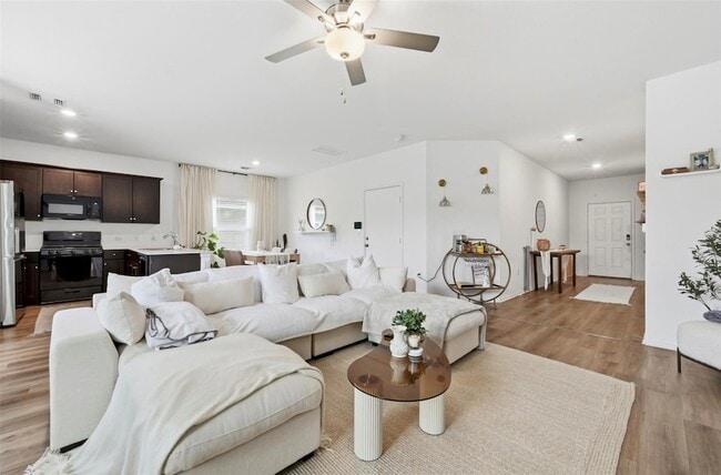 Photo - 7602 Poppy Petal Dr