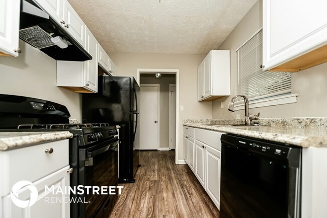 Photo - 6855 Red Maple Dr