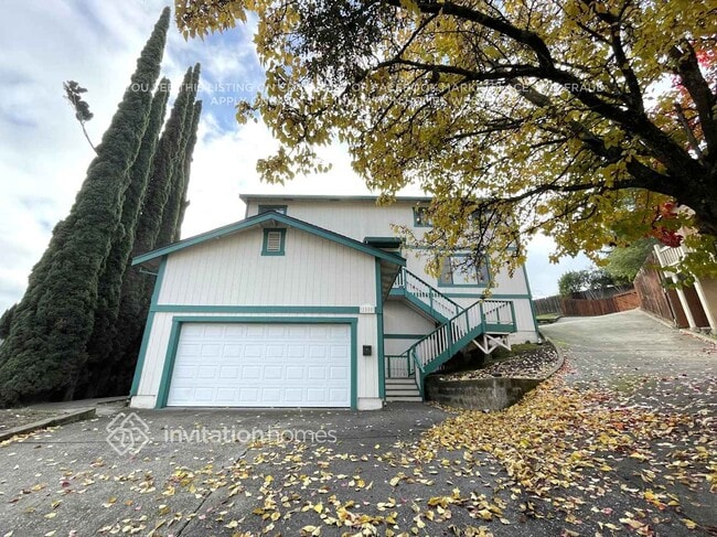 Building Photo - 2805 Rose Ct