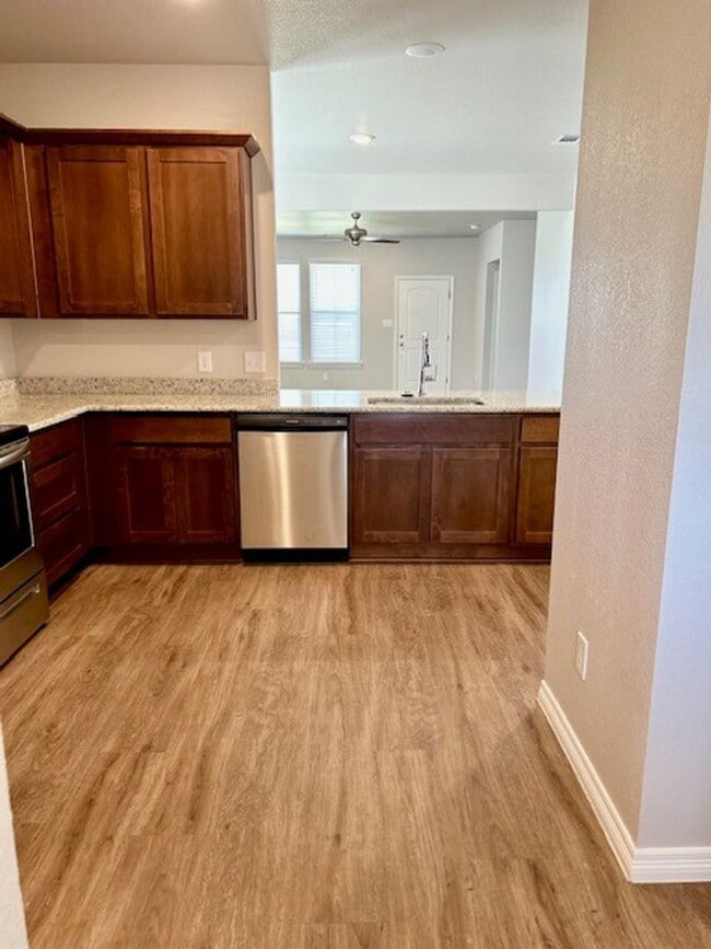 Photo - $200 OFF YOUR FIRST MONTH RENT MOVE IN SPECIAL