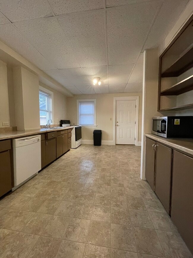 330 Susquehanna St Unit 1