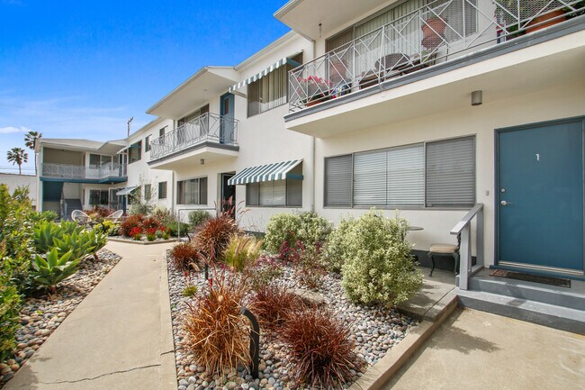 Photo - 1030 20th St in Santa Monica - North of Wi...