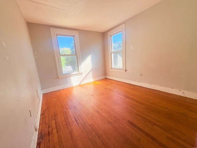 Photo - 269 Norton St Unit 1B