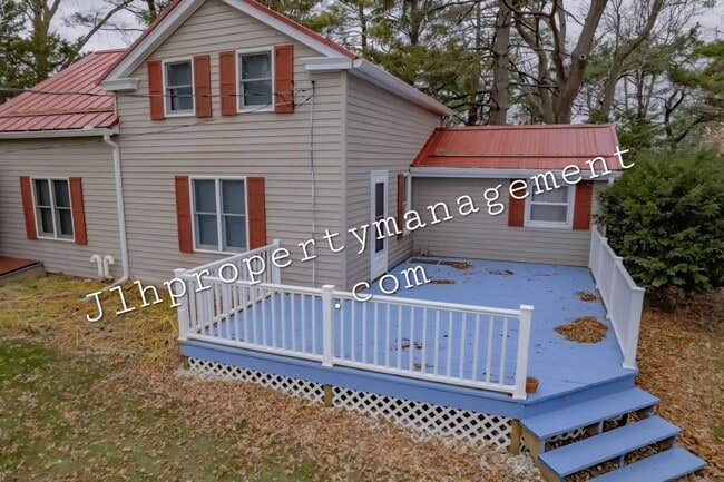 Photo - 9068 Black Oak Rd