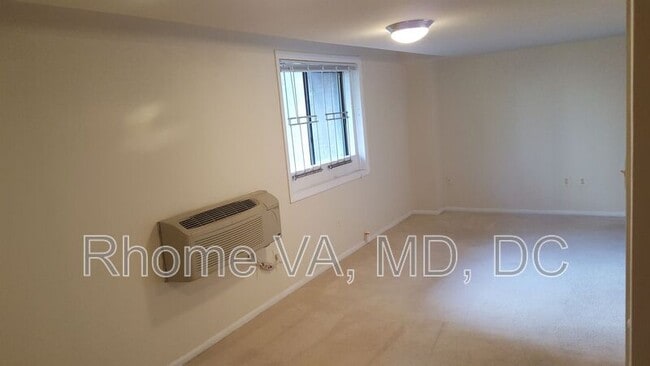 Photo - 3210 S 28th St Unit #103