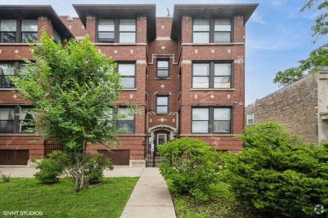 Building Photo - 6015 S Michigan Ave Rental
