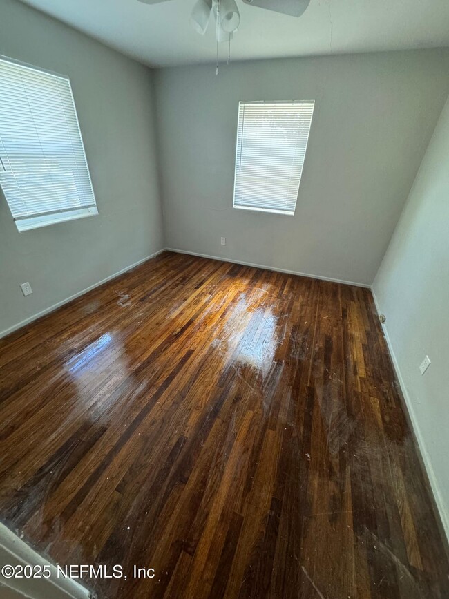Photo - 2117 Spring Park Rd