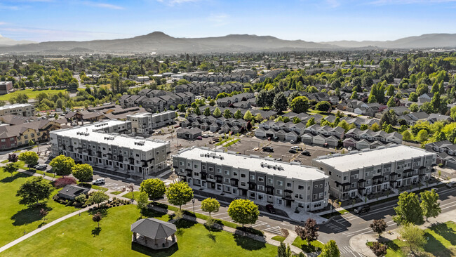 Photo - Smith Crossing Apartments
