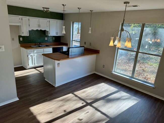 Photo - 4289 Brighton Dr