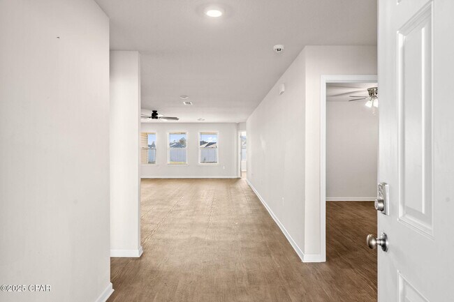 Photo - 152 Ryder Ln