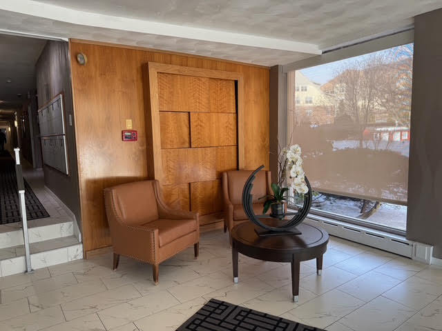 Photo - 2 Hammond Pond Pky Unit 203