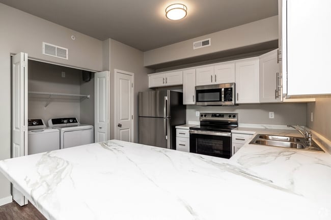 Photo - The Horizons 202 Sycamore Dr.