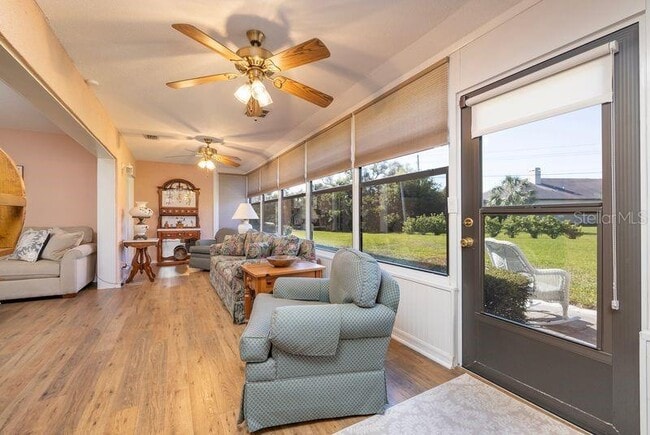 Photo - 40 Gretchen Ct