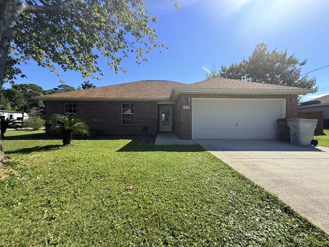 Photo - 2628 Andorra St