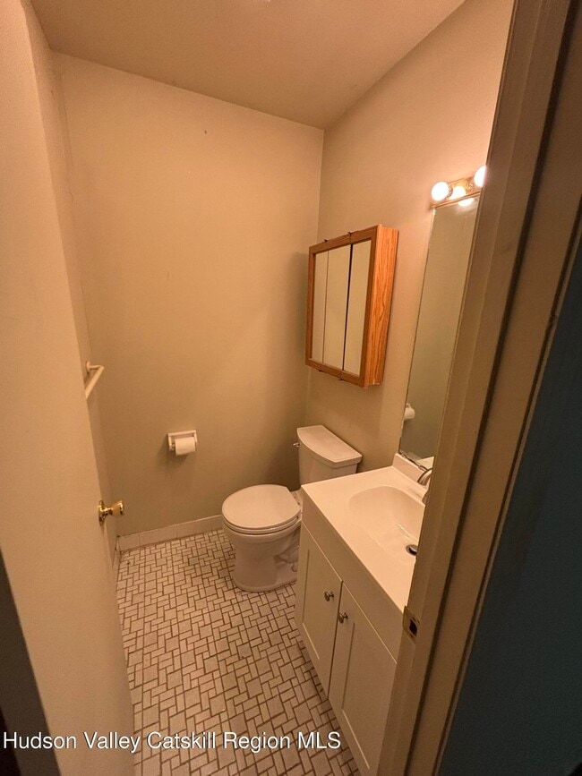 Photo - 201 Briarwood Ct