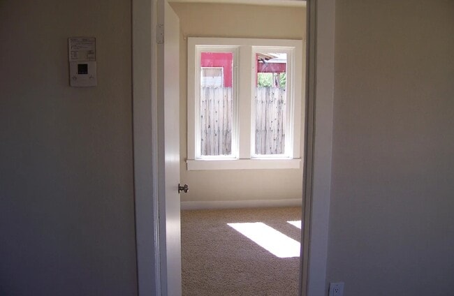 Photo - 3805 N 9th Pl