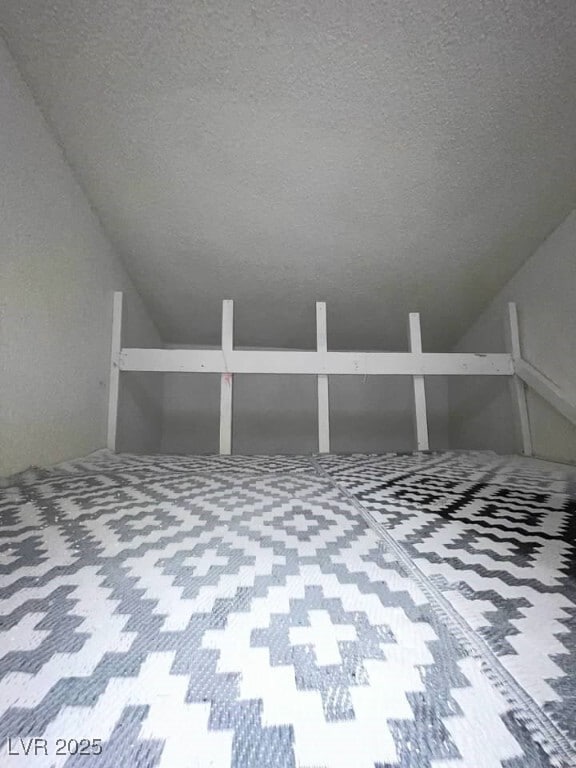 Building Photo - 2818 Calle Del Oro