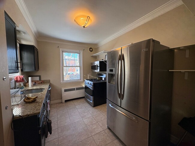 Photo - 3 Bedroom/1.5 bath house with Basement and Fenced Backyard!