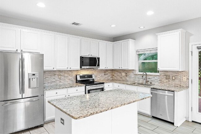 Photo - READY NOW! Modern & Updated One Story Ranch