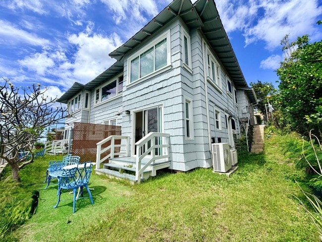 Photo - Remodeled studio residence with a panoramic view (Lower Manoa)