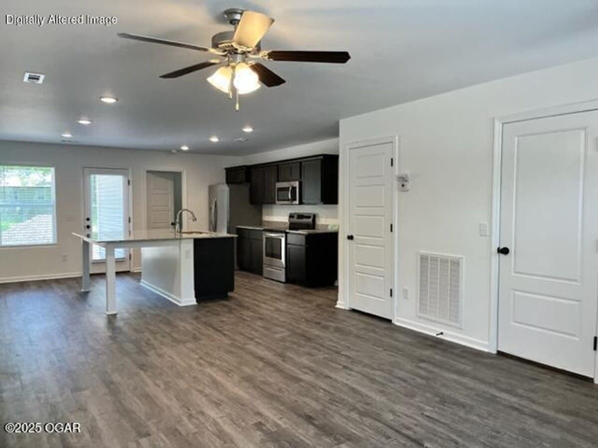 Photo - 3 Bedroom 2 Bathroom home