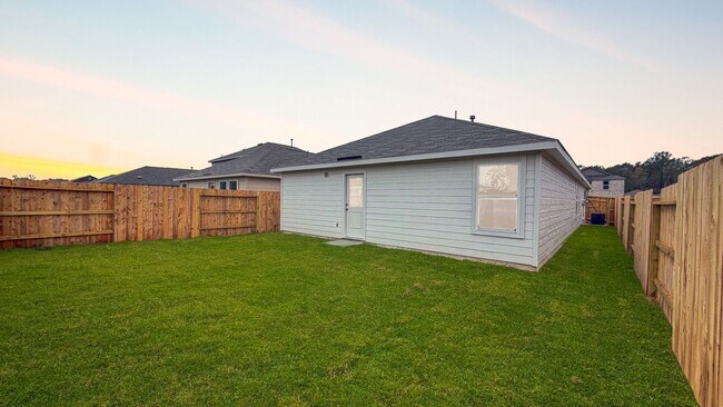 Photo - New Build 3bd 2ba - Prime Location
