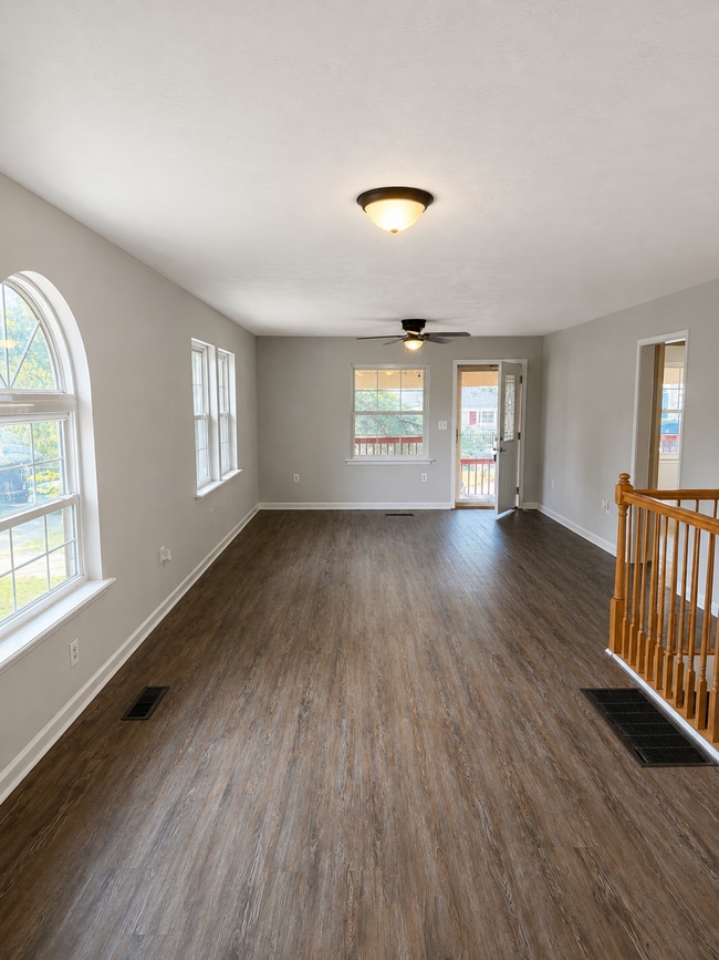 Photo - 218 Glass Ave