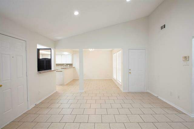 12501 Hornbeam Dr