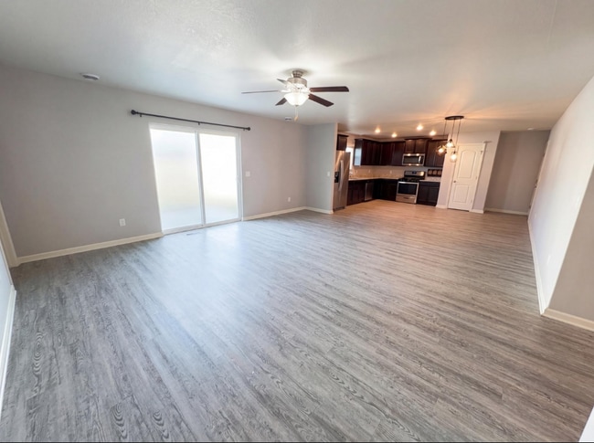 Photo - 1093 Sunset Ave