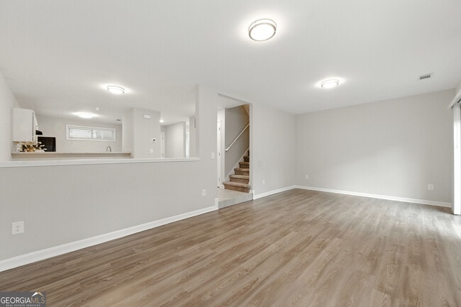Building Photo - 2017 Oak Park Ln Rental