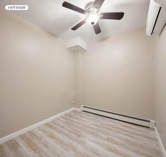 Photo - 315 E 163rd St