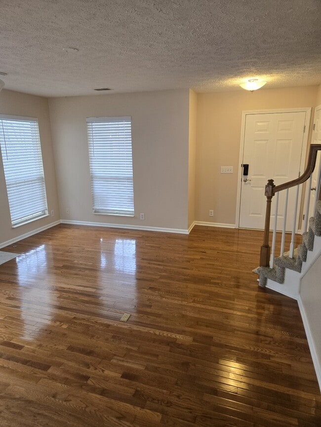 Photo - 6153 Hampton Hall Way