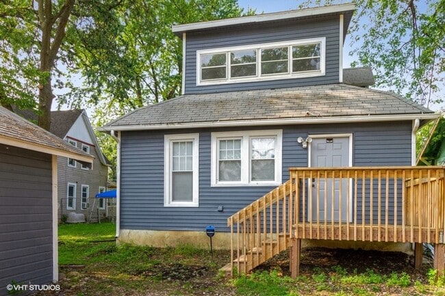 Photo - Three Bedroom House, totally renovated