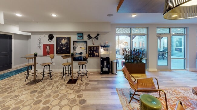 Luxe Belle | Student Housing