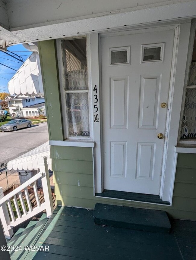 Photo - South Side Efficiency