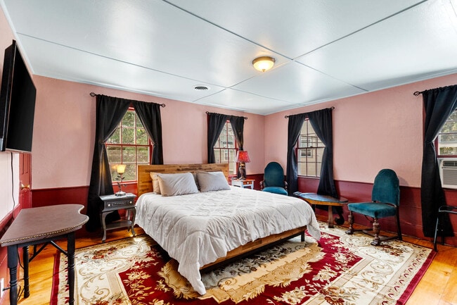 Photo - 25 Becket St Unit 2