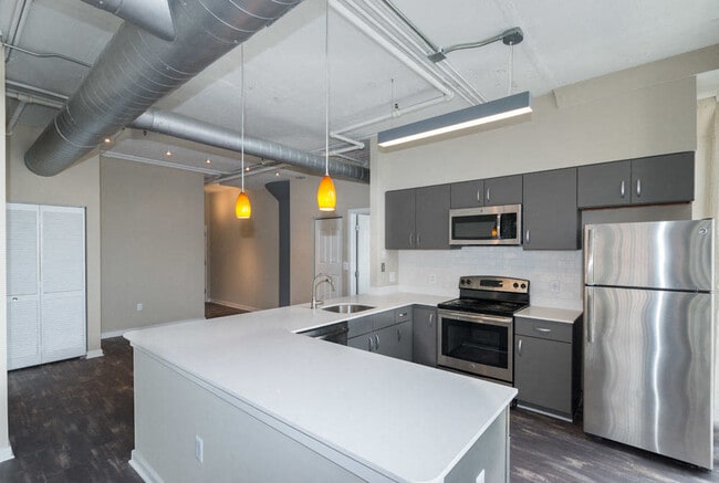 222 Saratoga