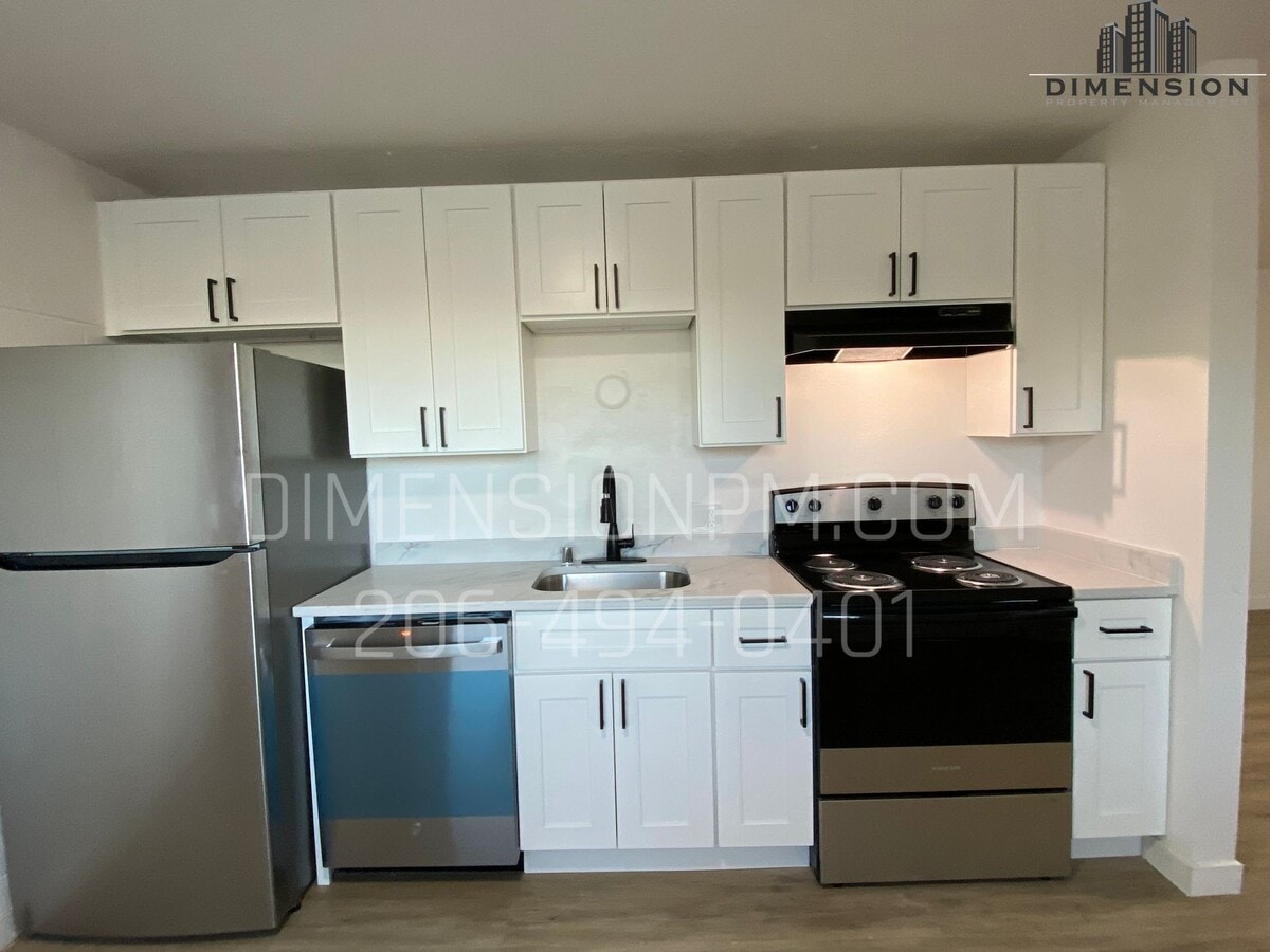 Photo - Christine Apartments