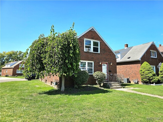 Photo - 191 Orchard Pl