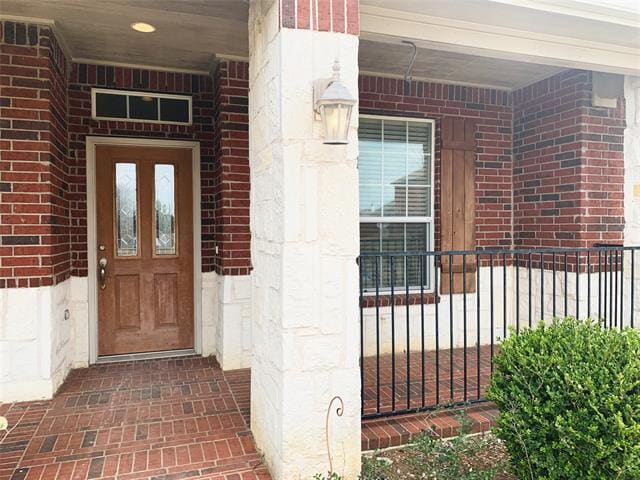 Photo - 1325 Greensboro Dr House