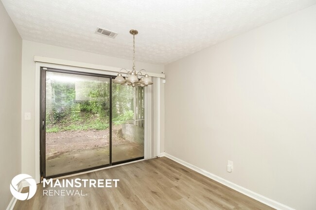 Photo - 1509 Dillard Rd